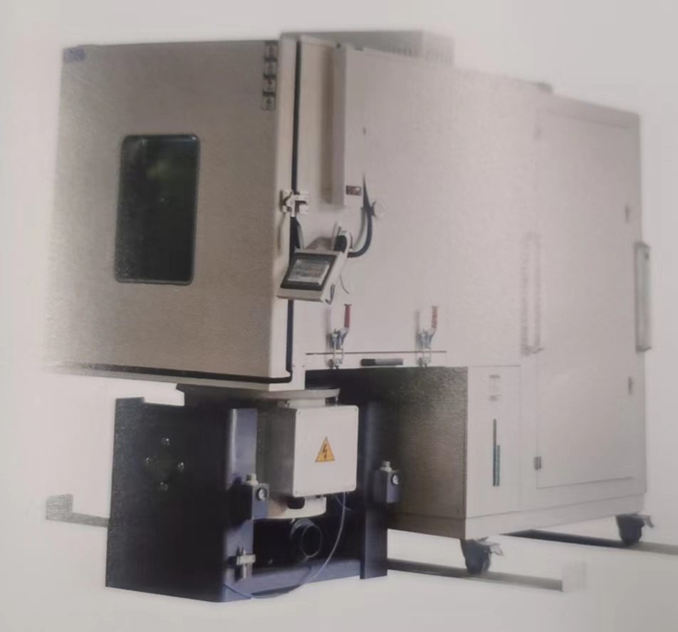 全壹检测设备邮箱公司之温湿度振动三综合试验箱